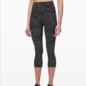 Lulu lemon align crop *21”